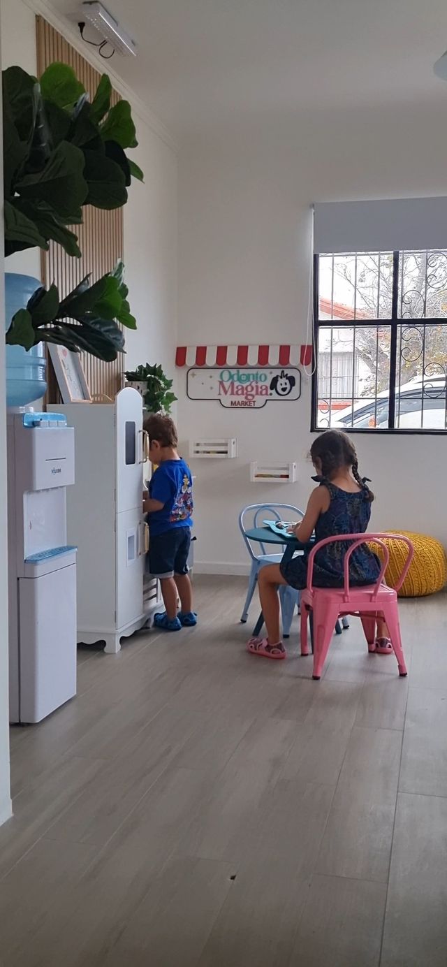 Acercar imagen: Dra. Bárbara Norambuena - Consulta privada V y S Odontologia Sin Estres