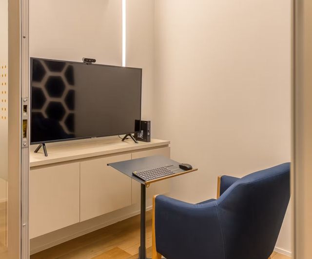 Ampliar imagem: "Atendimento Online — Ref. Shopping JK Iguatemi"