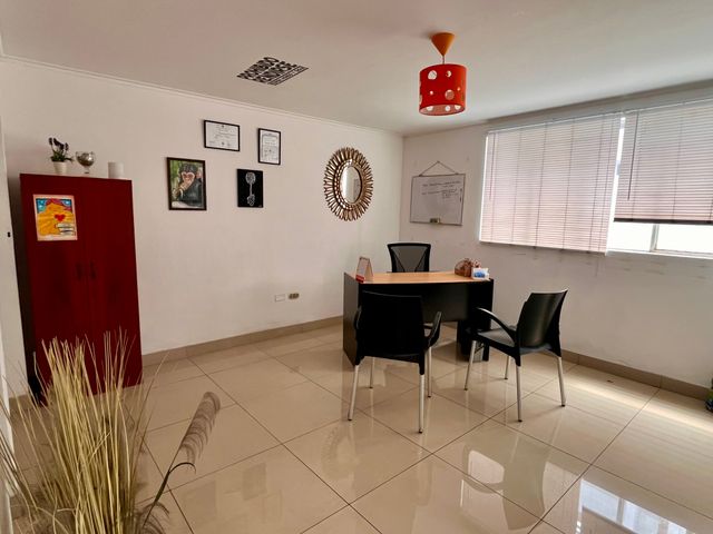 Acercar imagen: Gabinete Psicologico