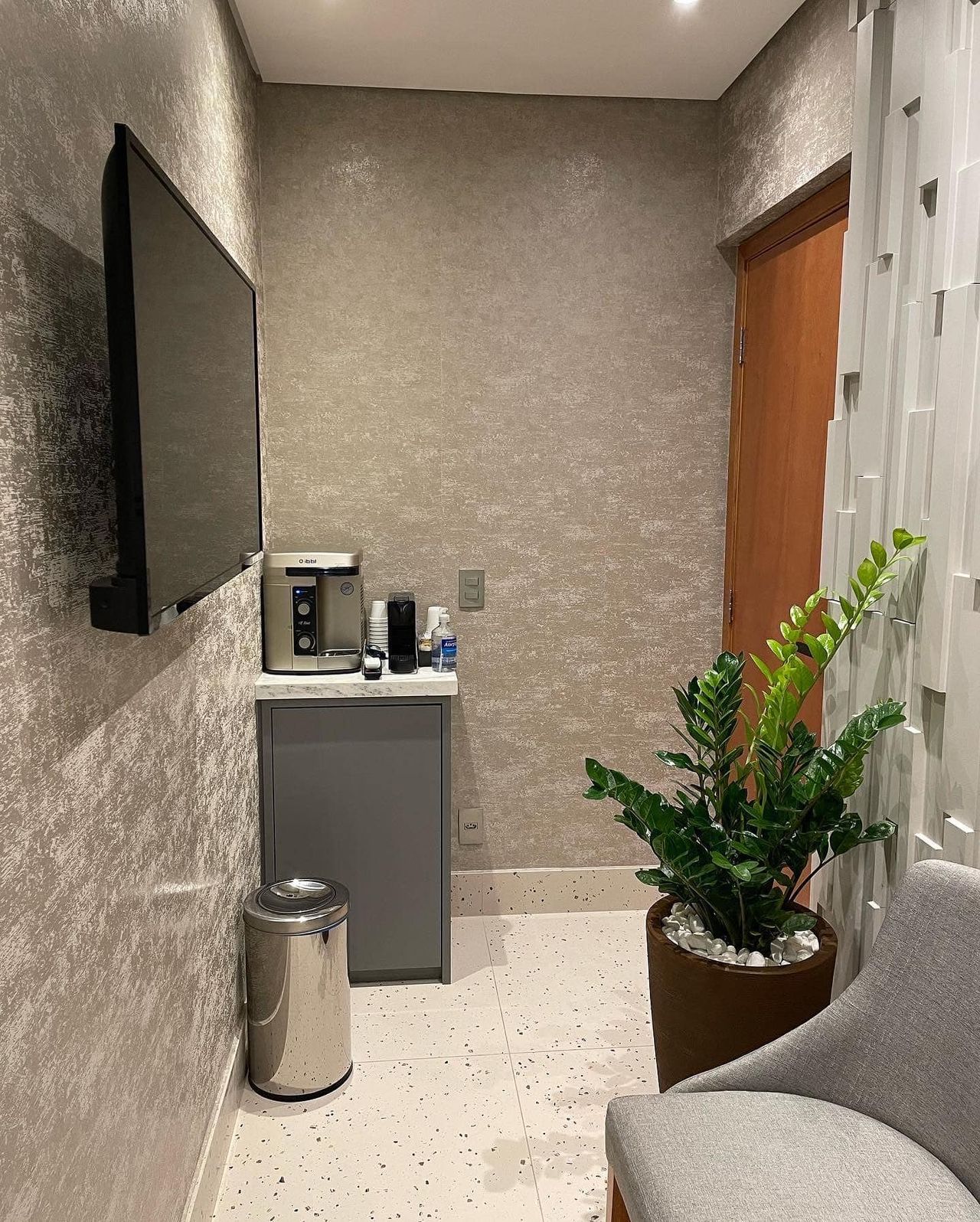 Leticia Guedes De Oliveira Mendes-1