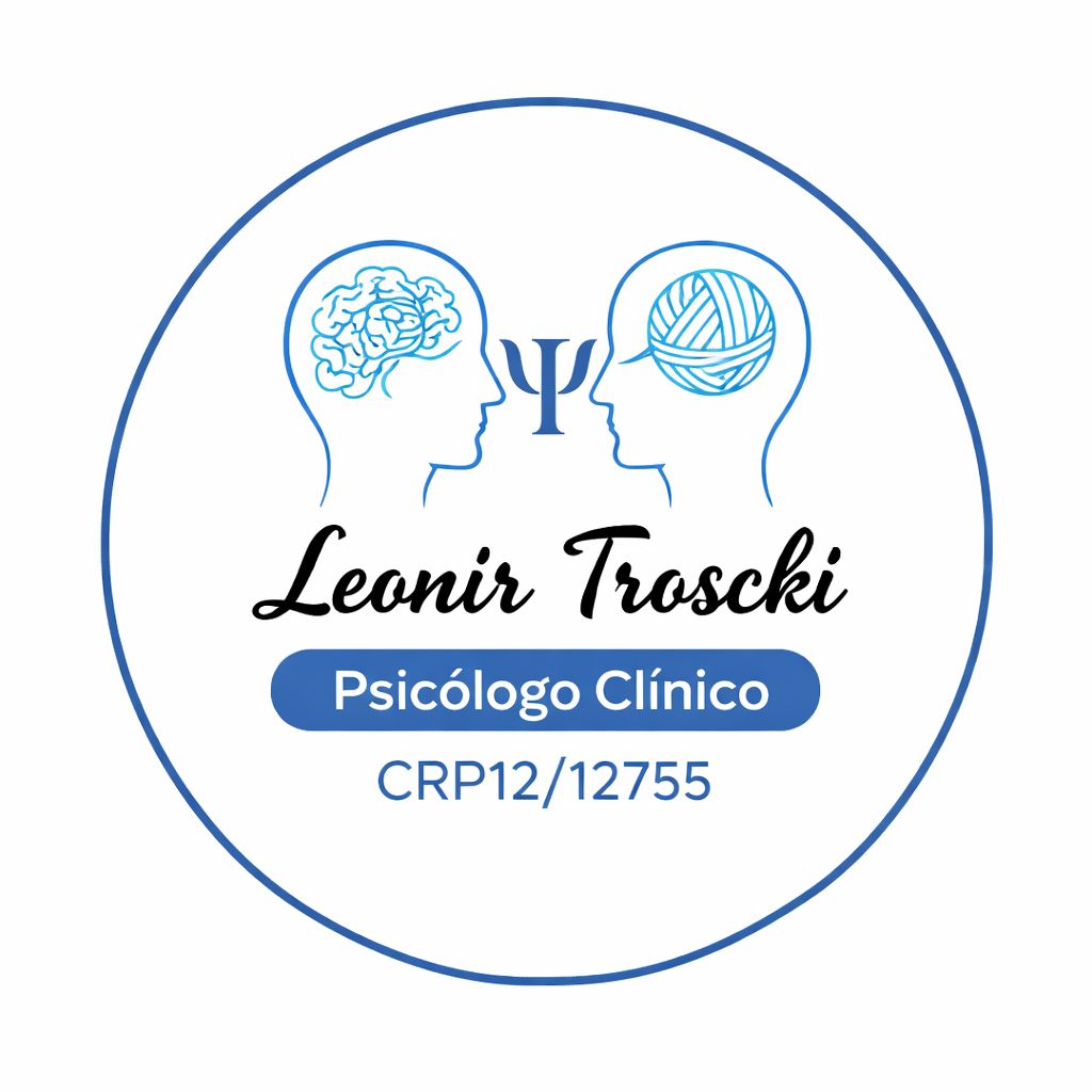 Leonir Troscki-0