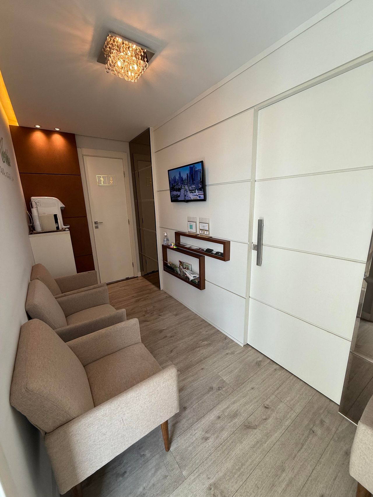 Karin Helena Zanella-1