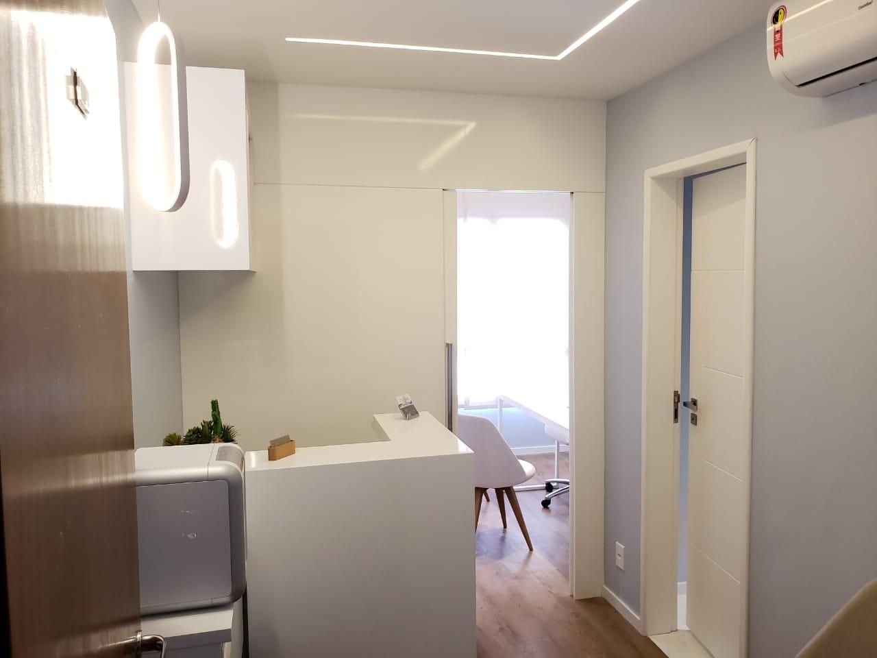 Viviane A. Marchesi-1