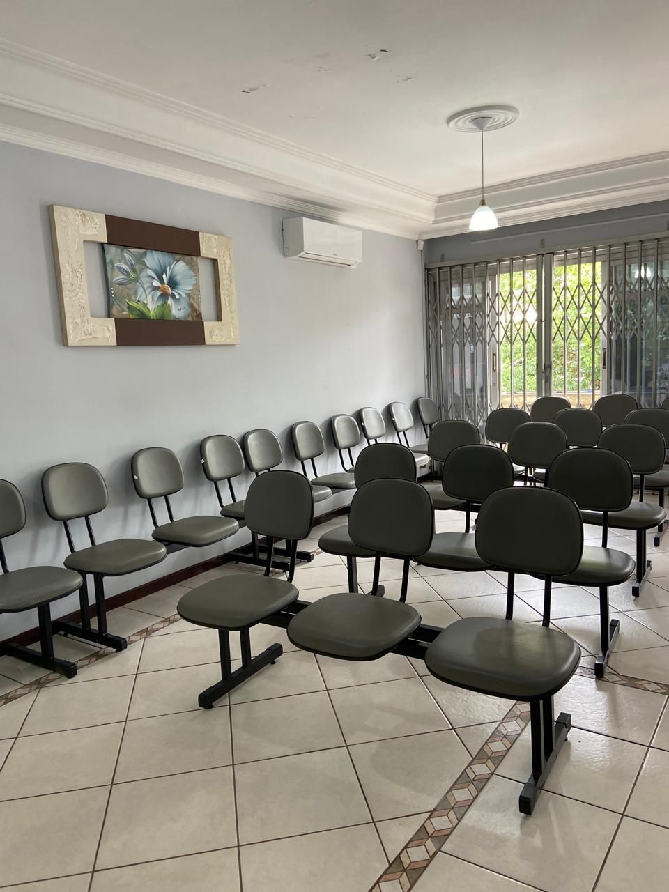 Caroline De Souza Pereira Barbosa .-8