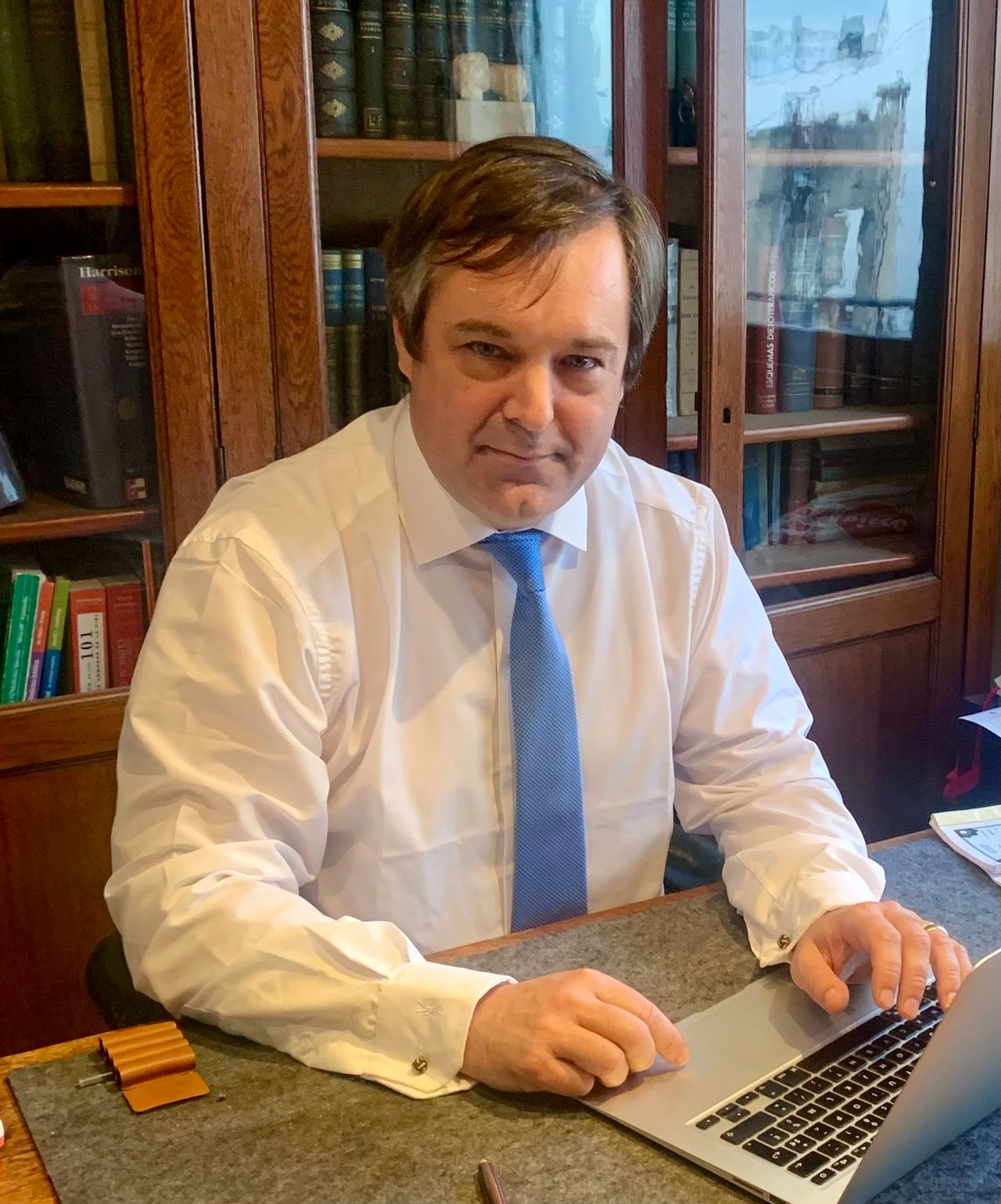 Alejandro De Saizieu-1