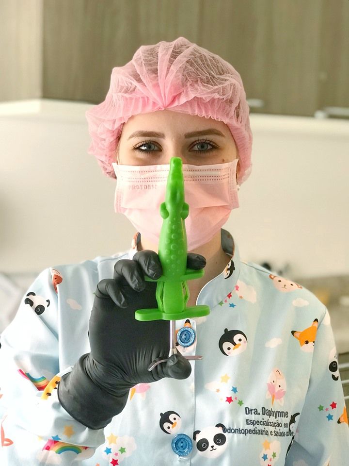 Daphynne Manosso Samways Gerhardt-14