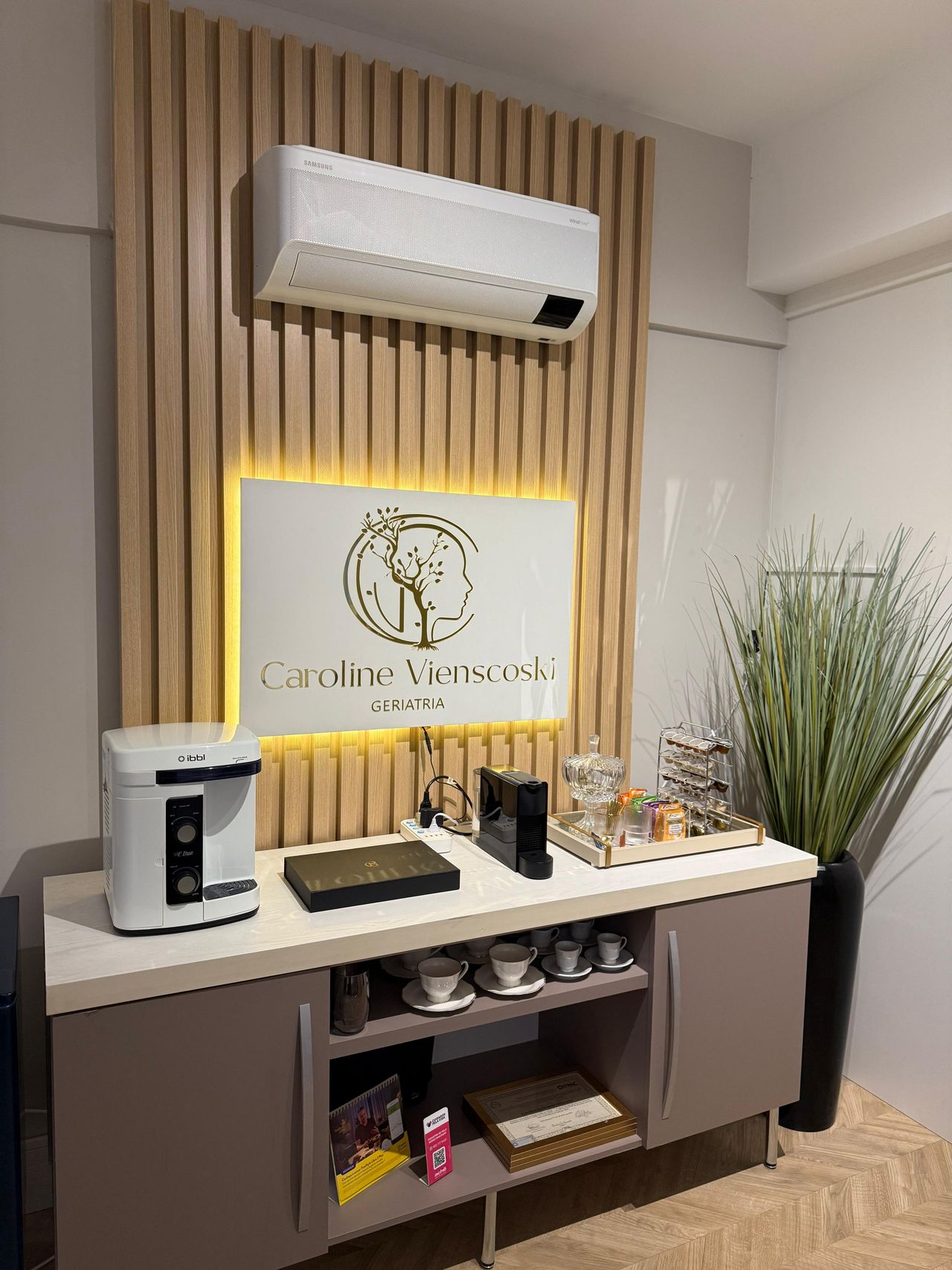 Caroline Sucharski Vienscoski-0