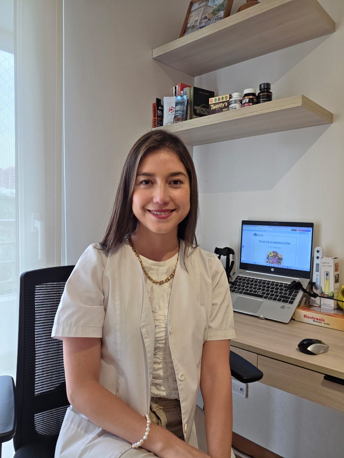 Belén Araya Inostroza-24