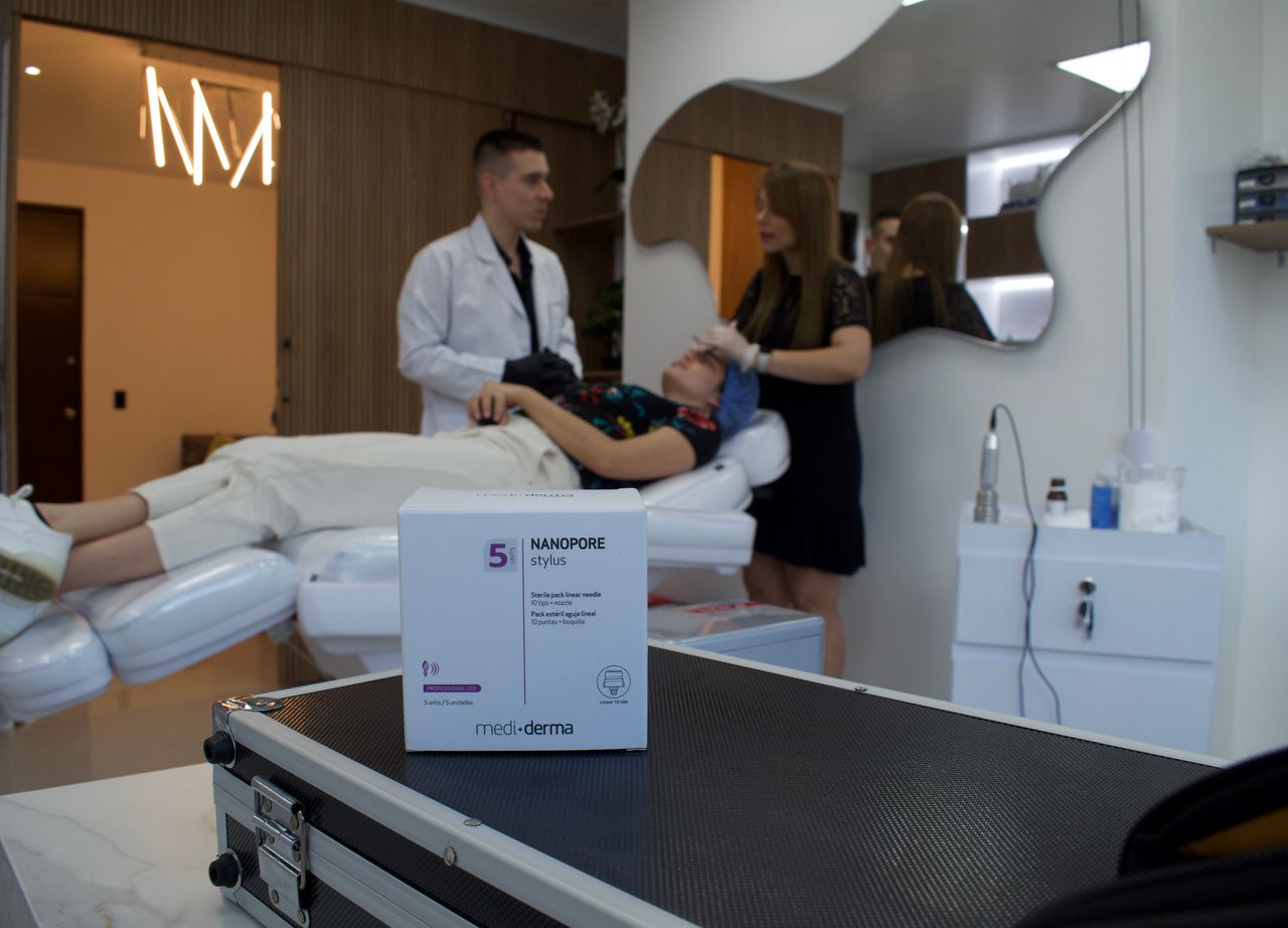 Carlos Andrés Santa-14