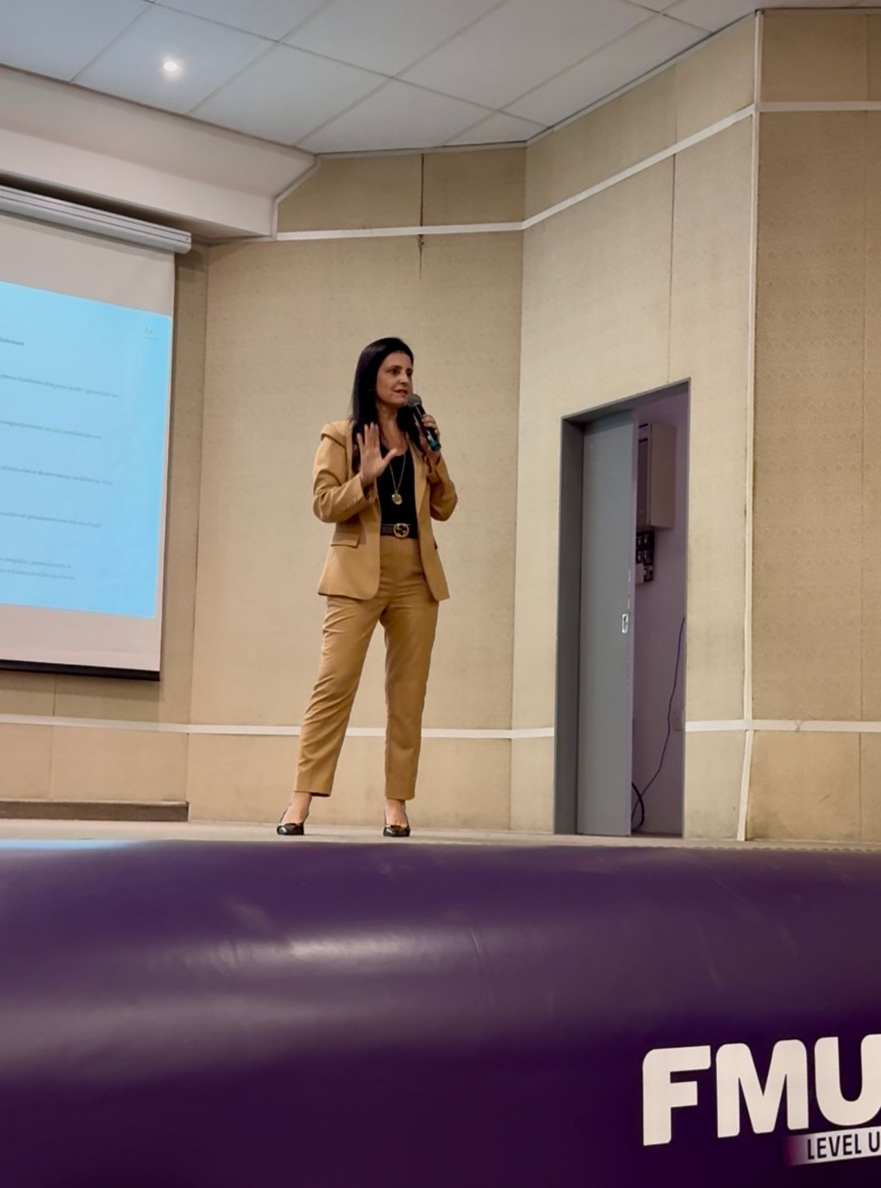 Fernanda  Papa De Campos-10