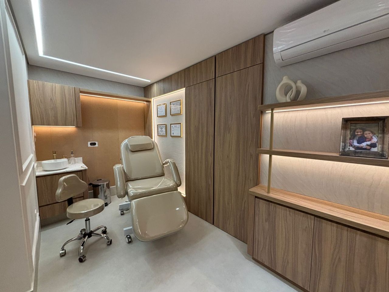 Débora Christina De Alcântara Lopes-12