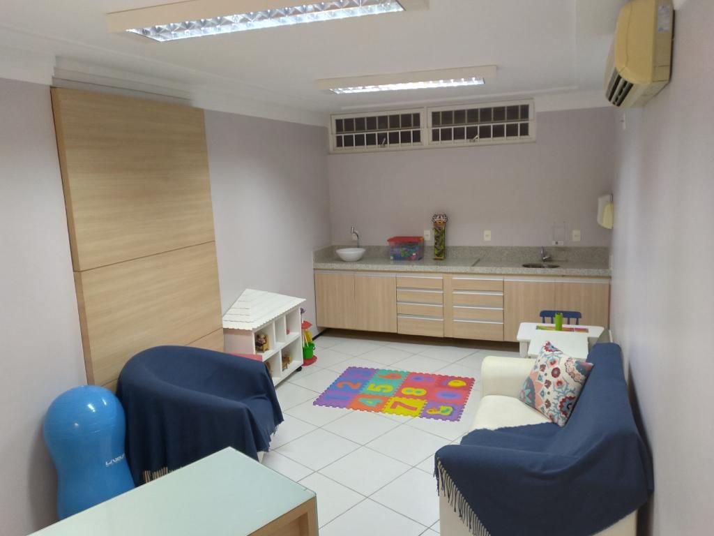 Cinthya Selma De Holanda Barbosa Soares Araújo-8