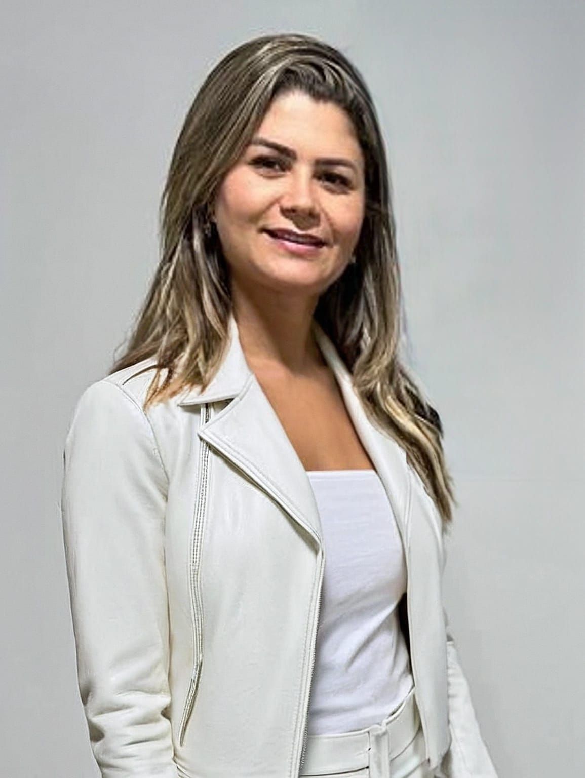 Line Mércia Paulino De Santana-0