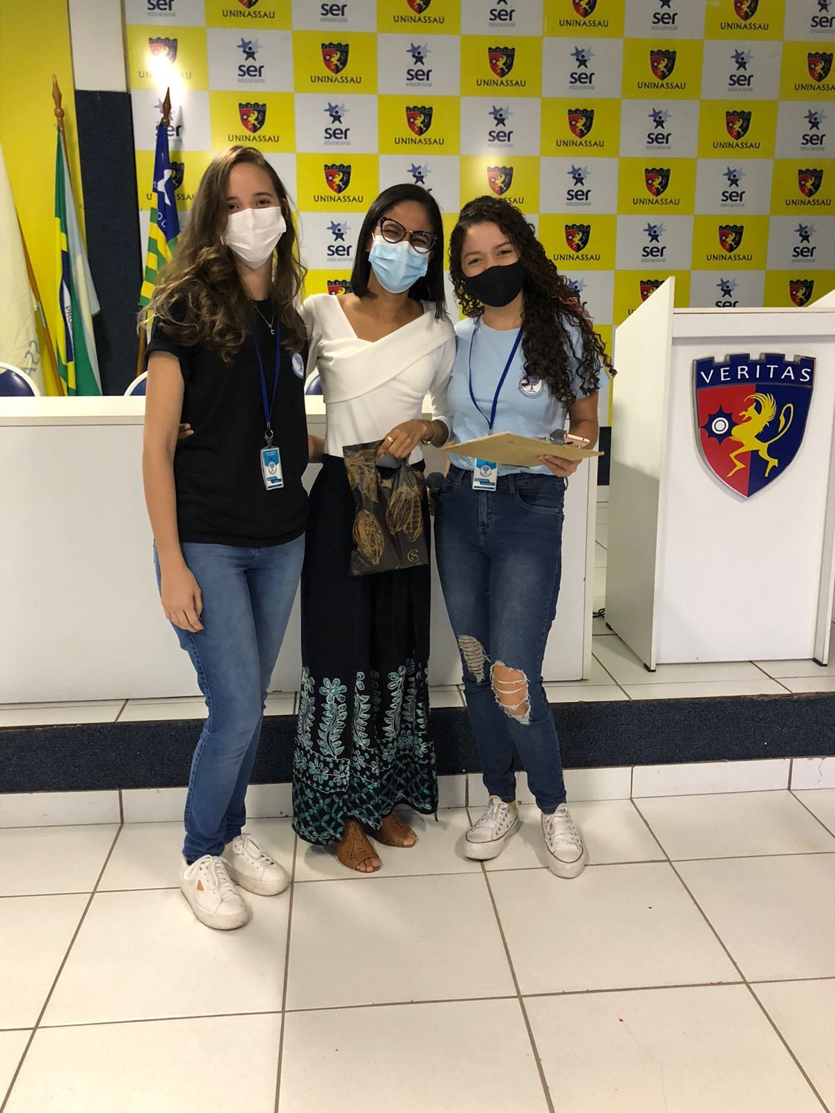 Cristiany Beatriz Da Silva Gameiro-13