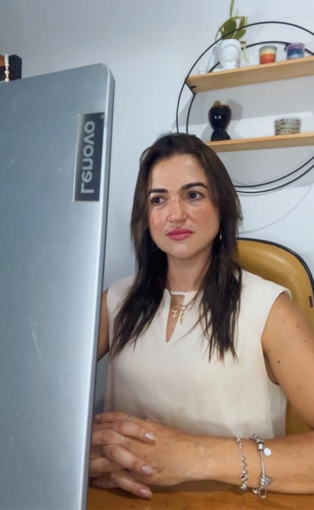 Daniella Oliveira Castro De Lima-0