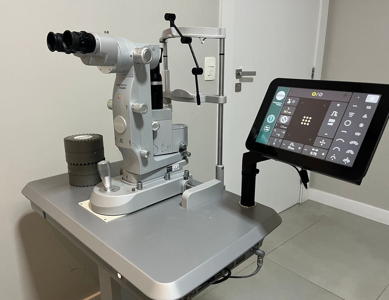 Dante Akira Kondo Kuroiwa-4