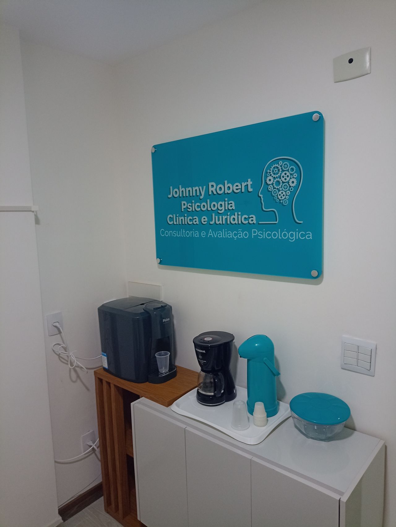 Johnny Robert De Castro Machado-1