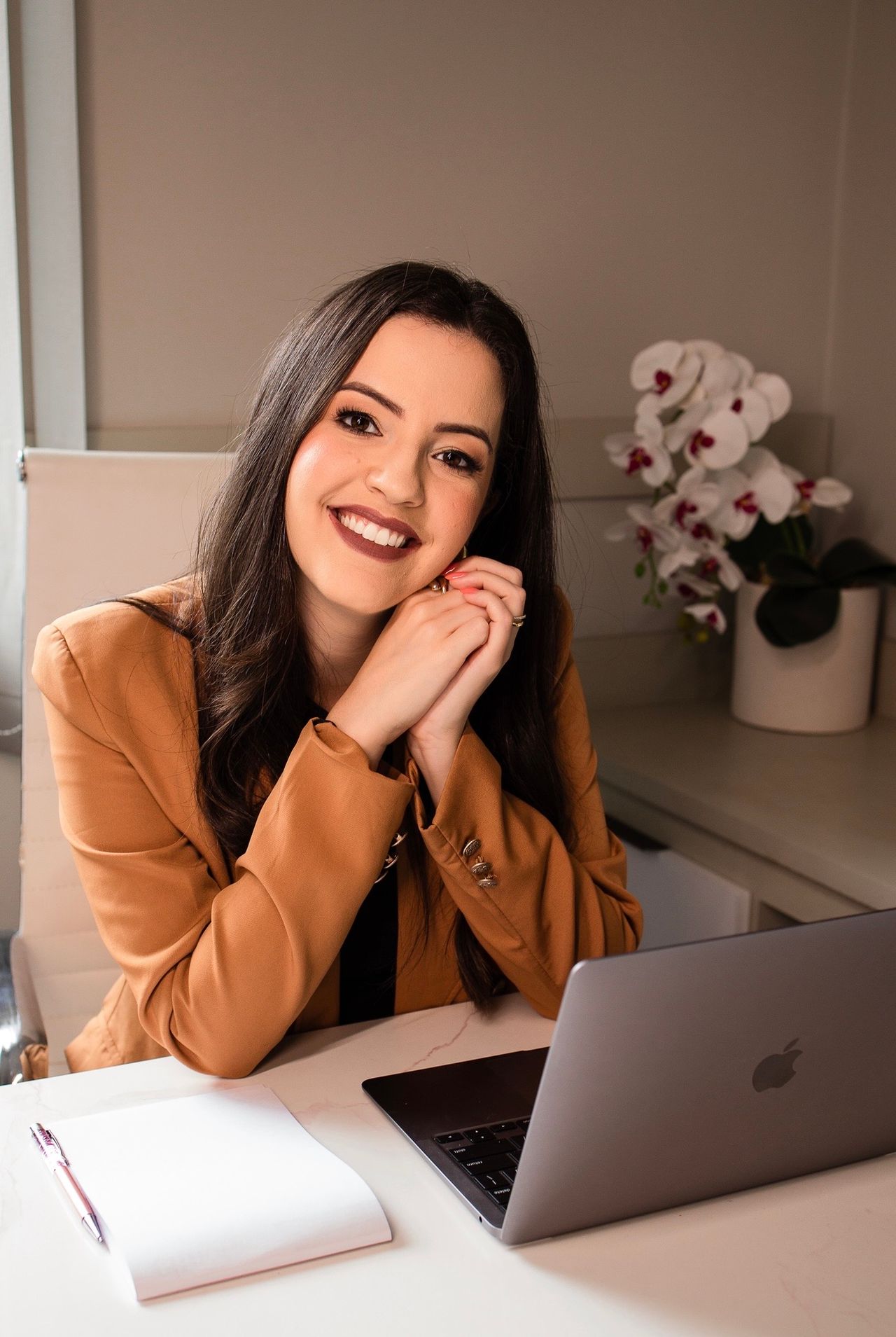 Lais  Figueira Moraes Lutterback Sauerbronn -1