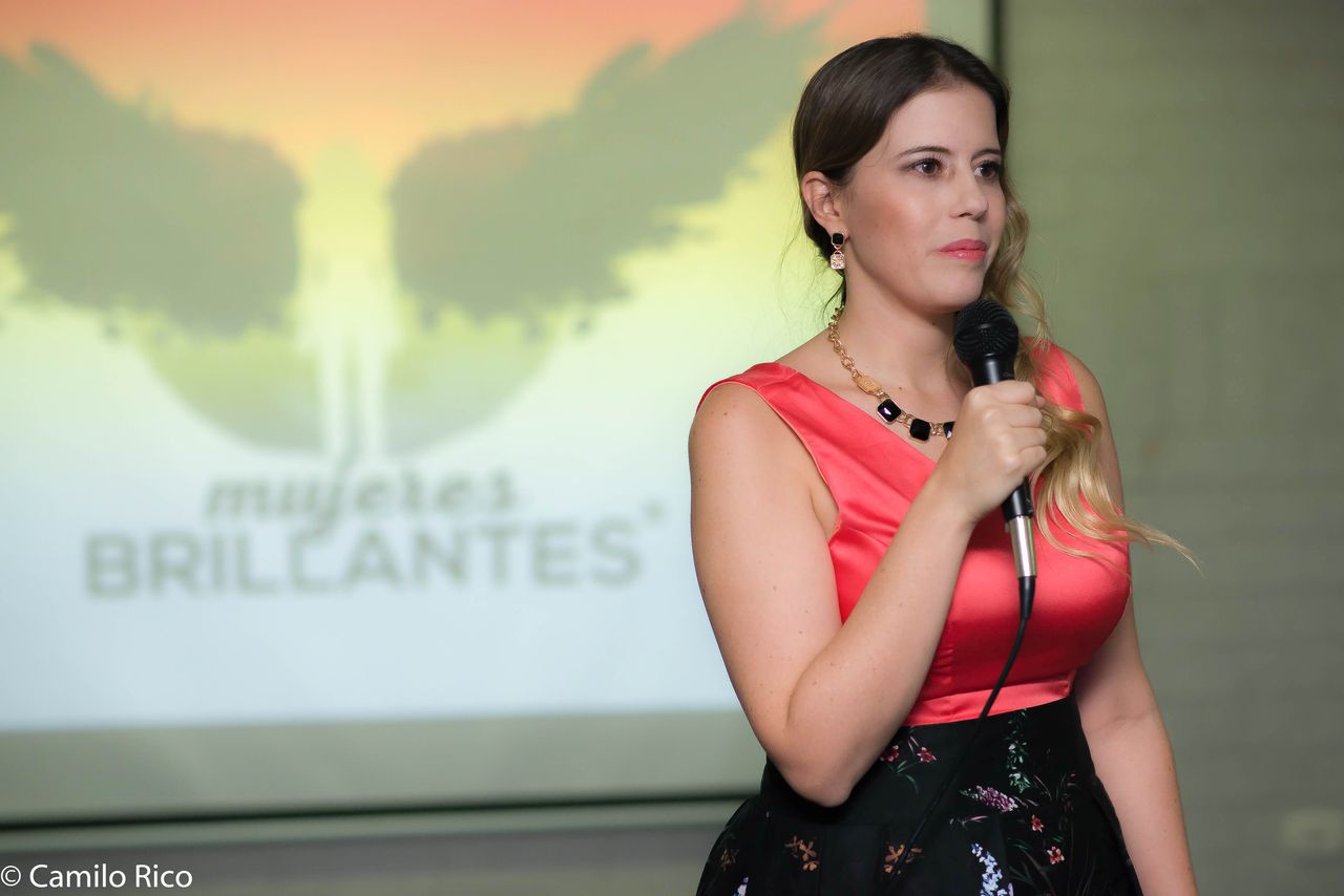 Angela Maria Cardona Gomez-0