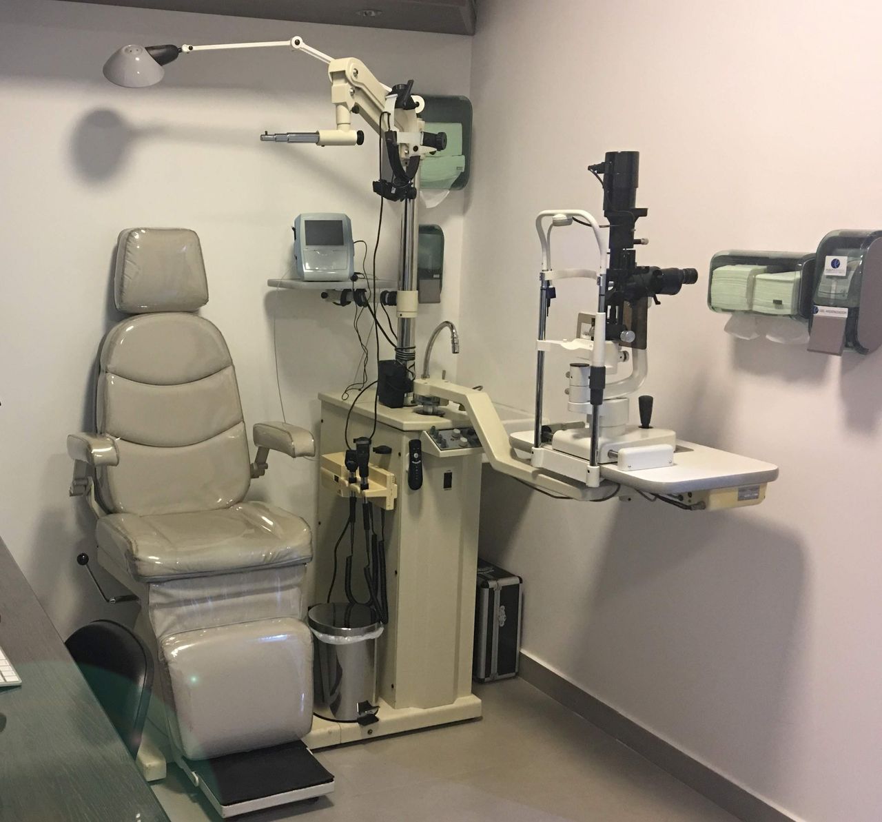 Raphael Montesinos-10