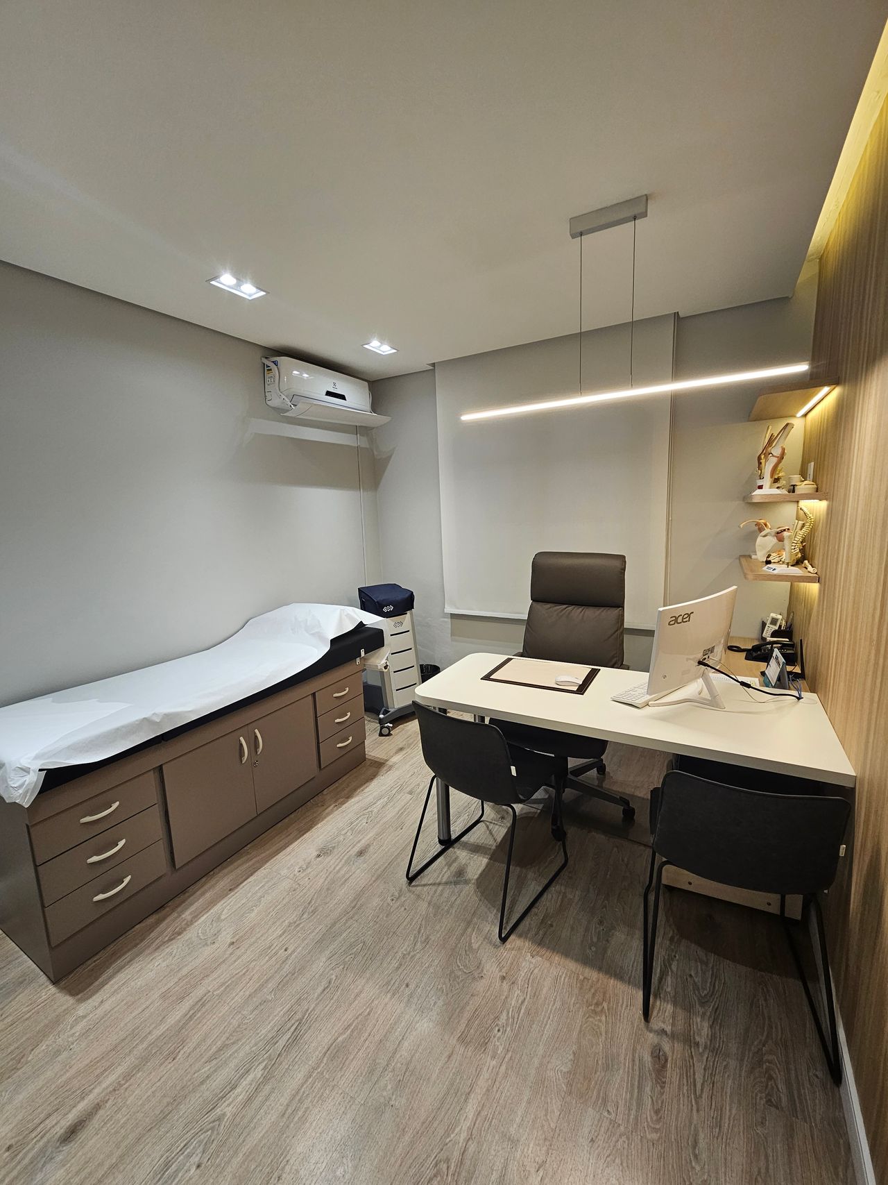 Victor Eduardo Roman Salas-1