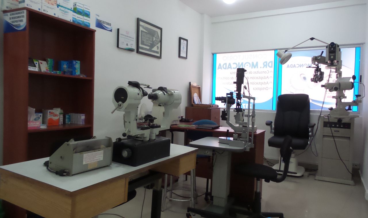 Luis Felipe Moncada Zambrano-13