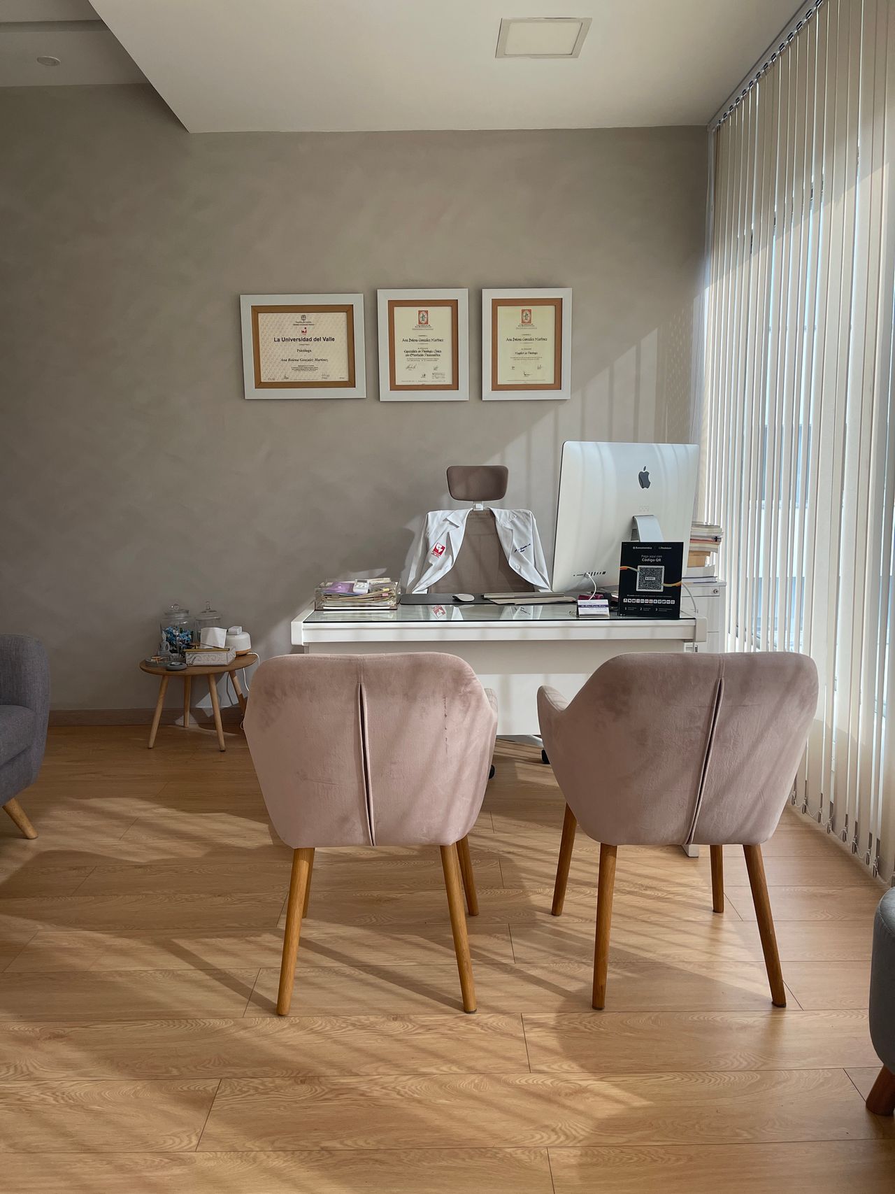 Ana Bolena Gonzalez Martinez-12