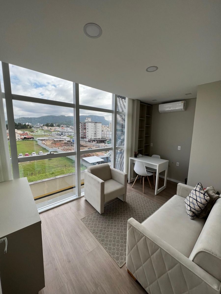 Nayara Mendes Gomes-0