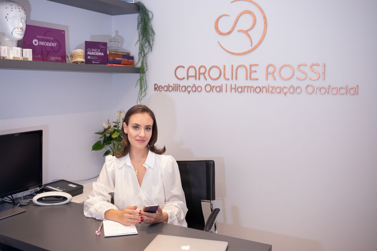 Caroline Dall Agnol Rossi-0