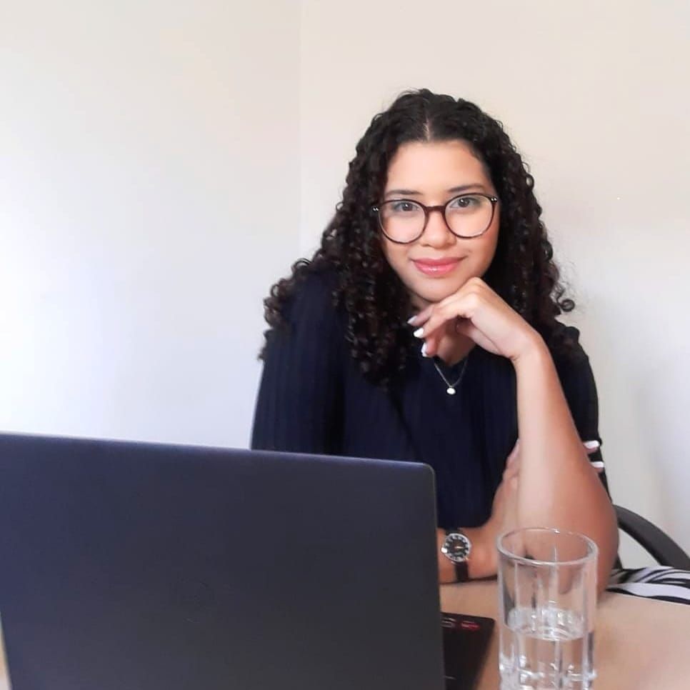 Bruna Lopes Teixeira-7