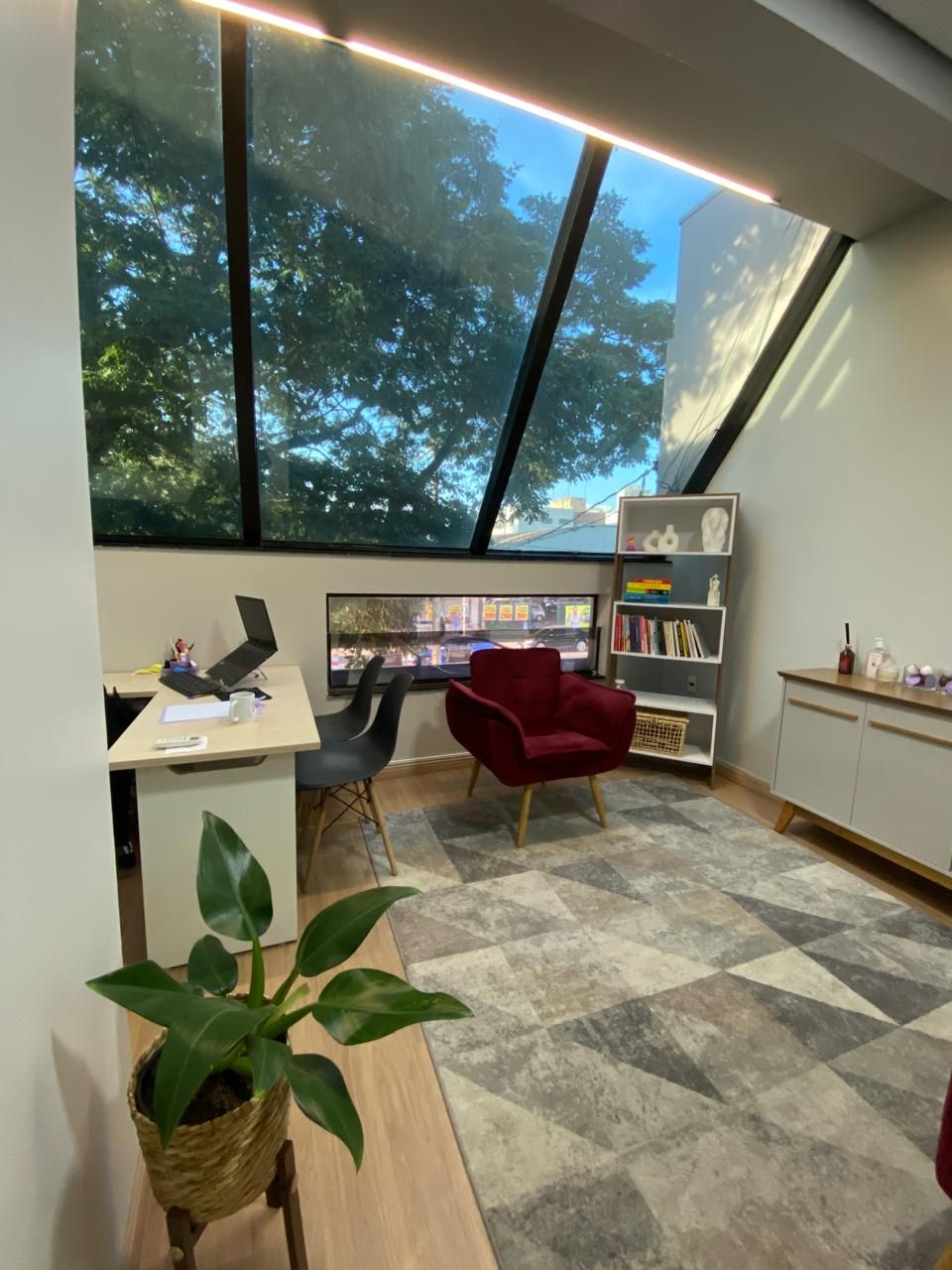 Carolina Elizabeth Calbucoy Oliarte-1