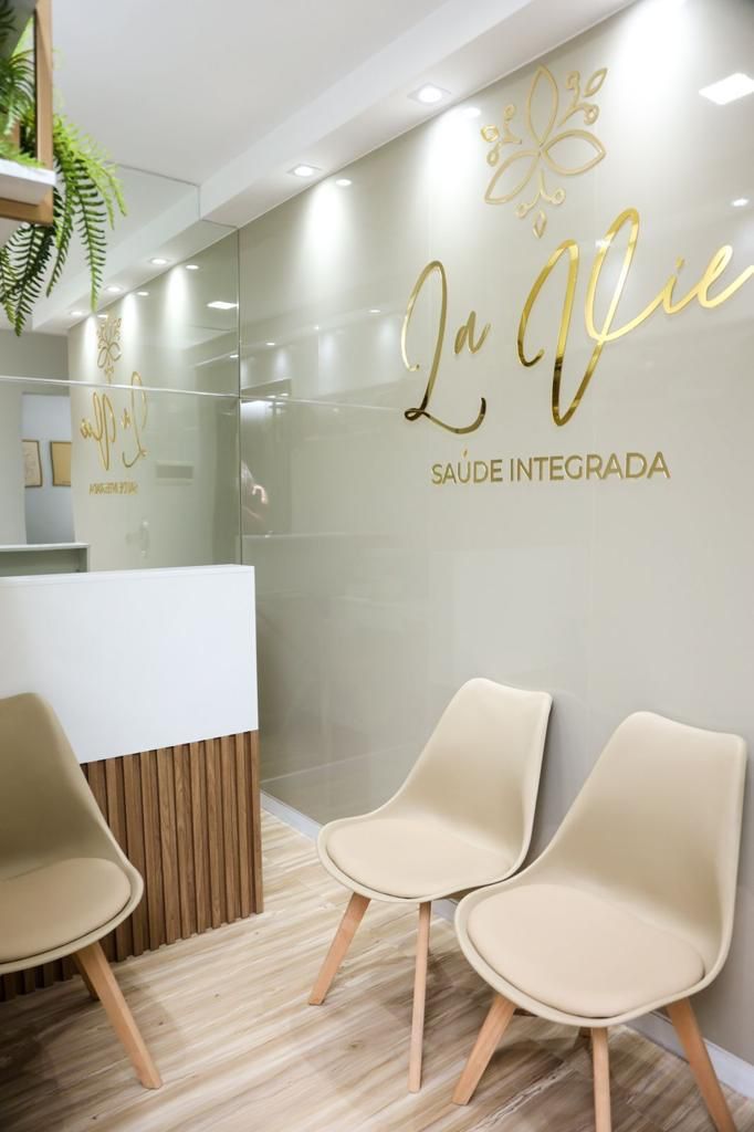 Flávia De Araújo Ferro-0