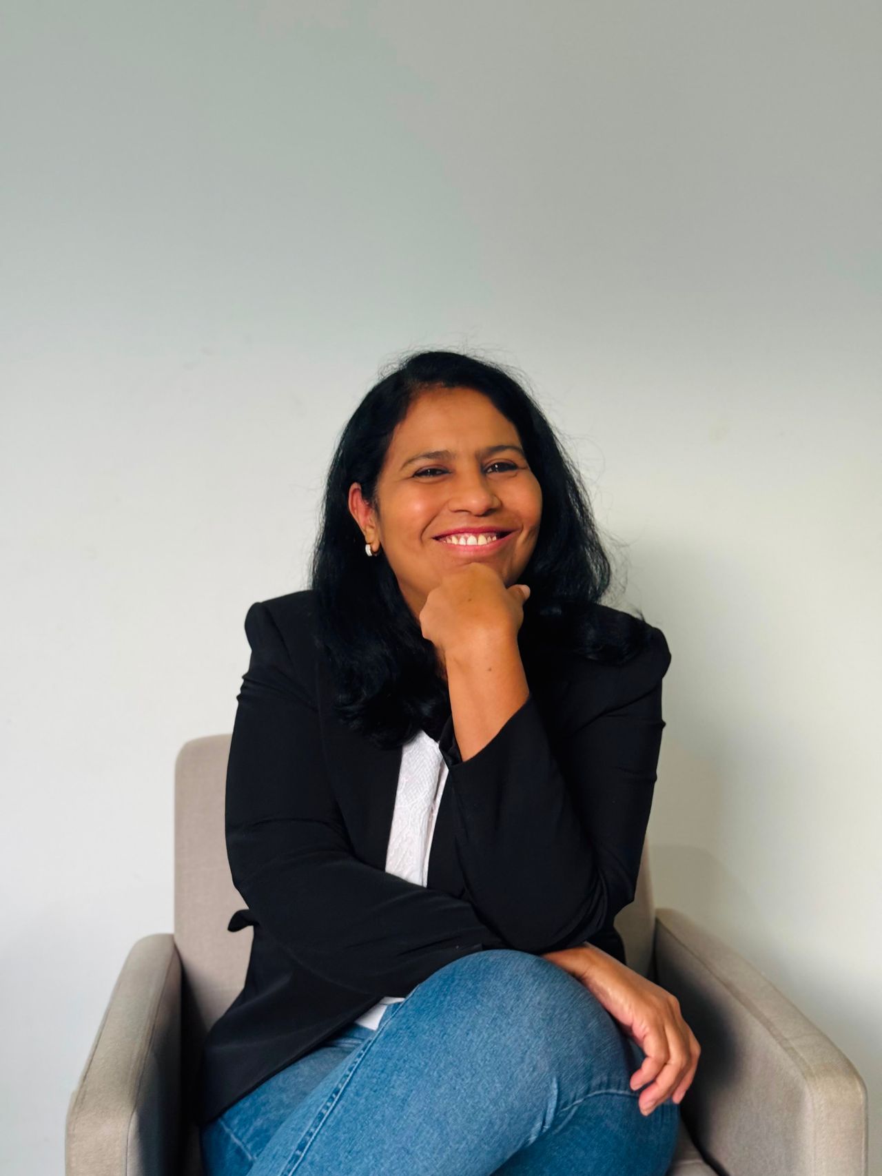 Edna  Dias-1