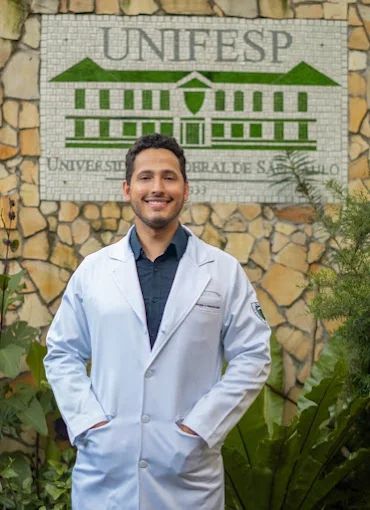 Lucas  Prates Cantarino-1