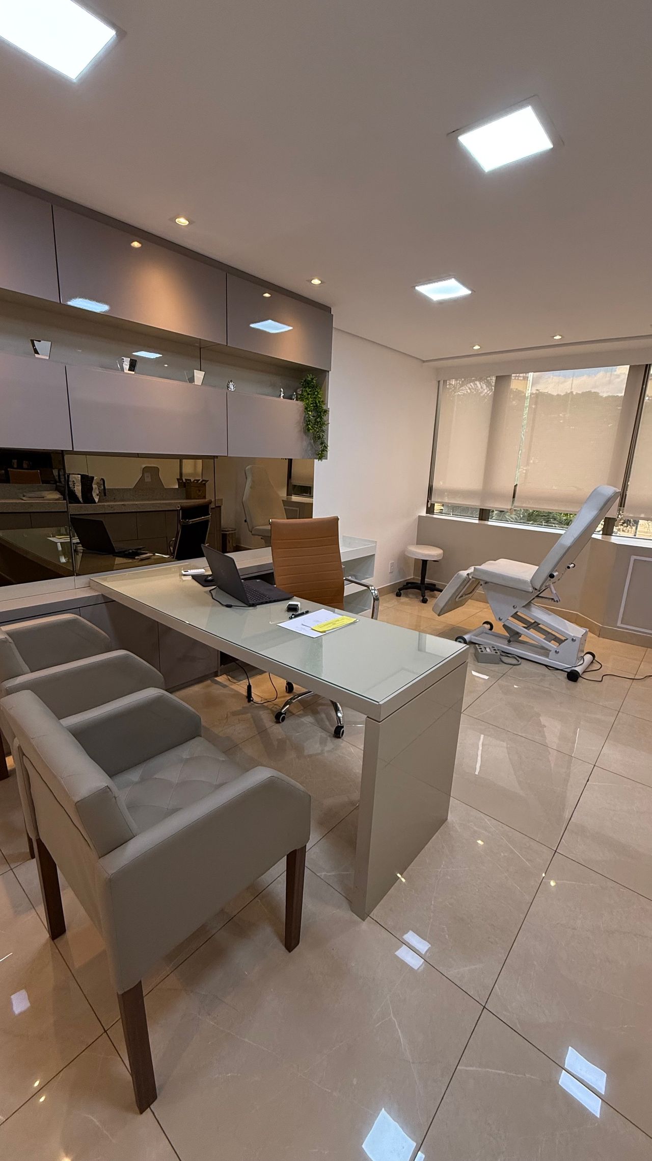 Ana Mirella Muniz Barbosa Longobucco-2