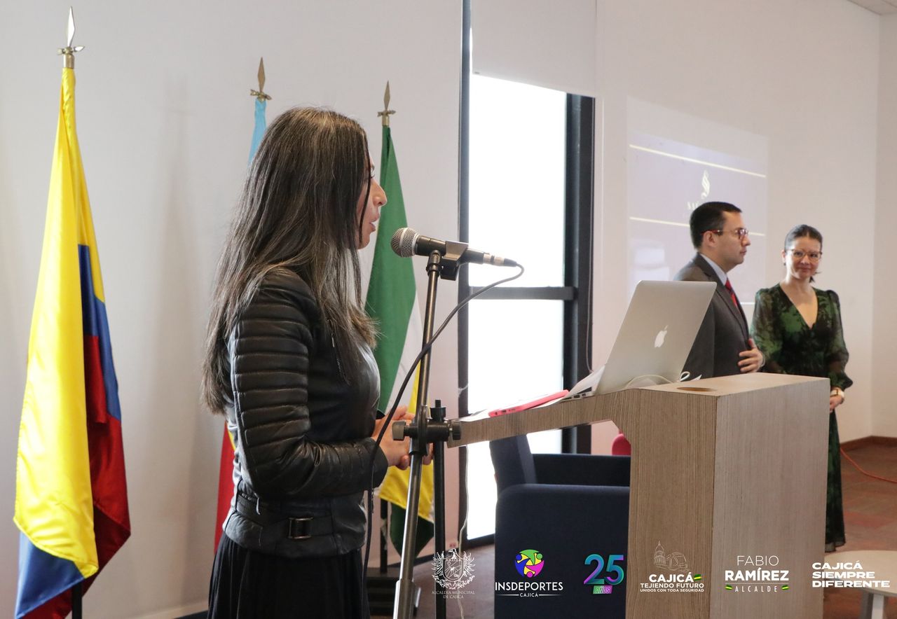 Eliana Cristina Serrano Pinto-66