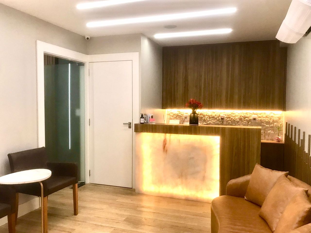 Camila Macedo Loureiro-0