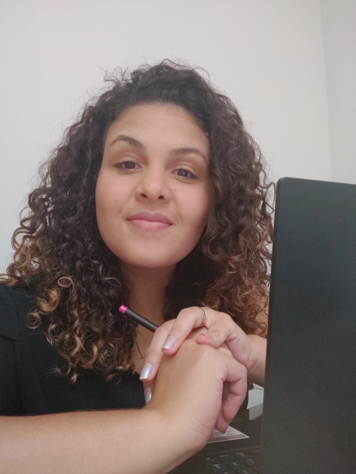 Flavia Vitoria Santos-0