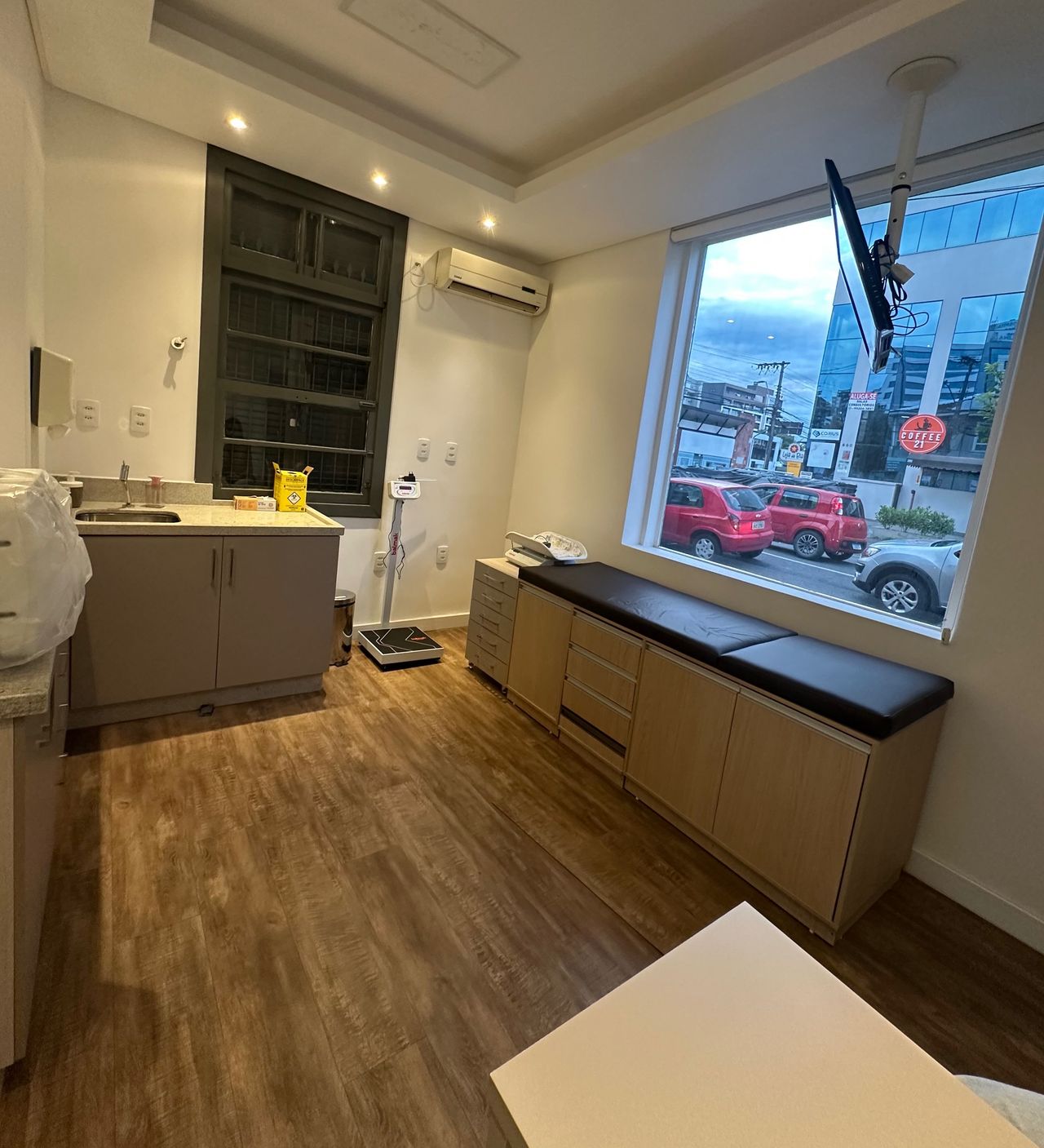 Monique Jaqueline Pereira-0