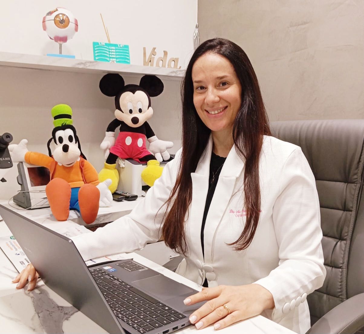 Ana Claudia De Lima Silveira-7