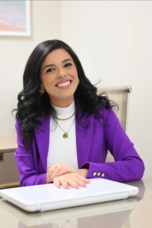 Karla Oliveira Couto-0