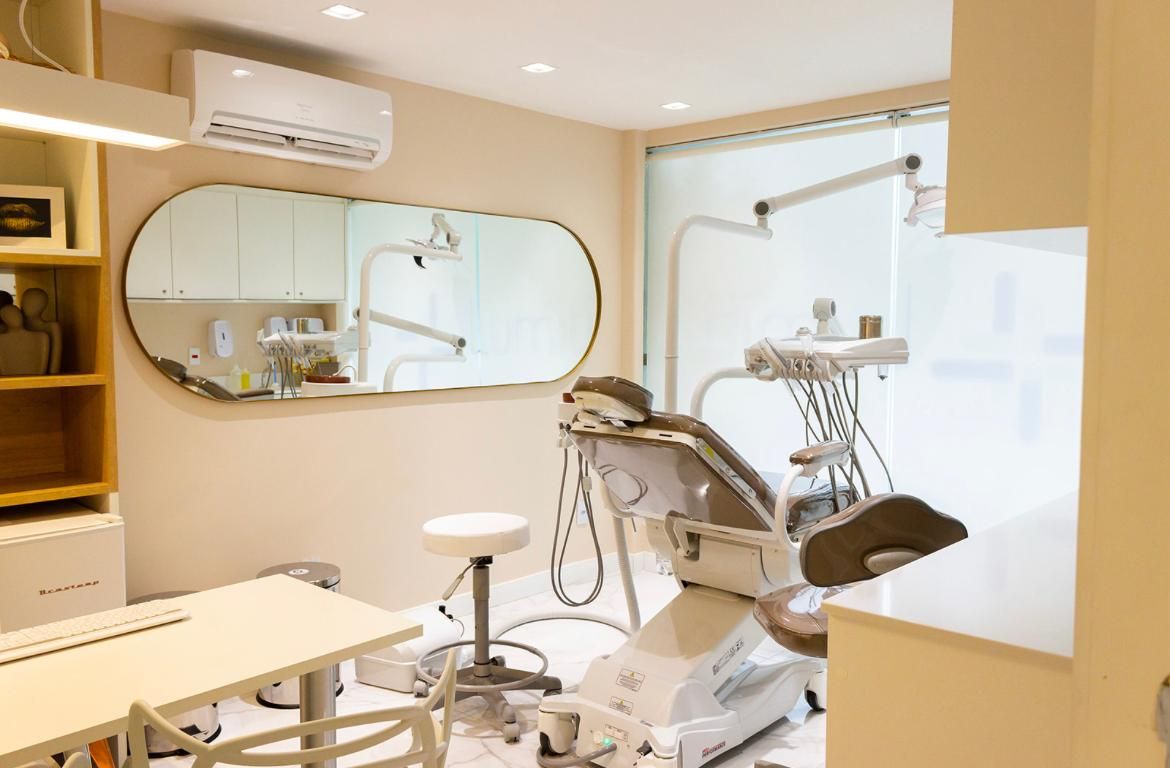 Cynthia Bomgiovanni-1