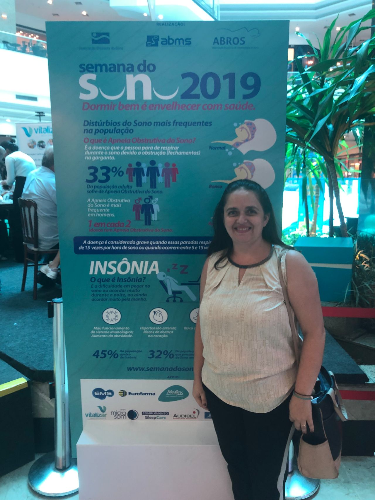 Lívia Fernandes Monteiro-4