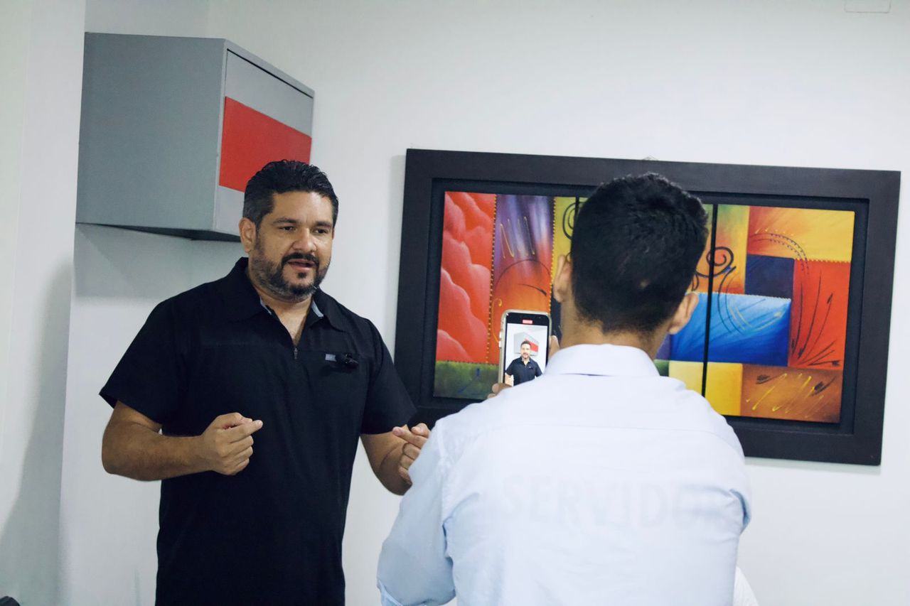 Charles Carbonell Colina-3