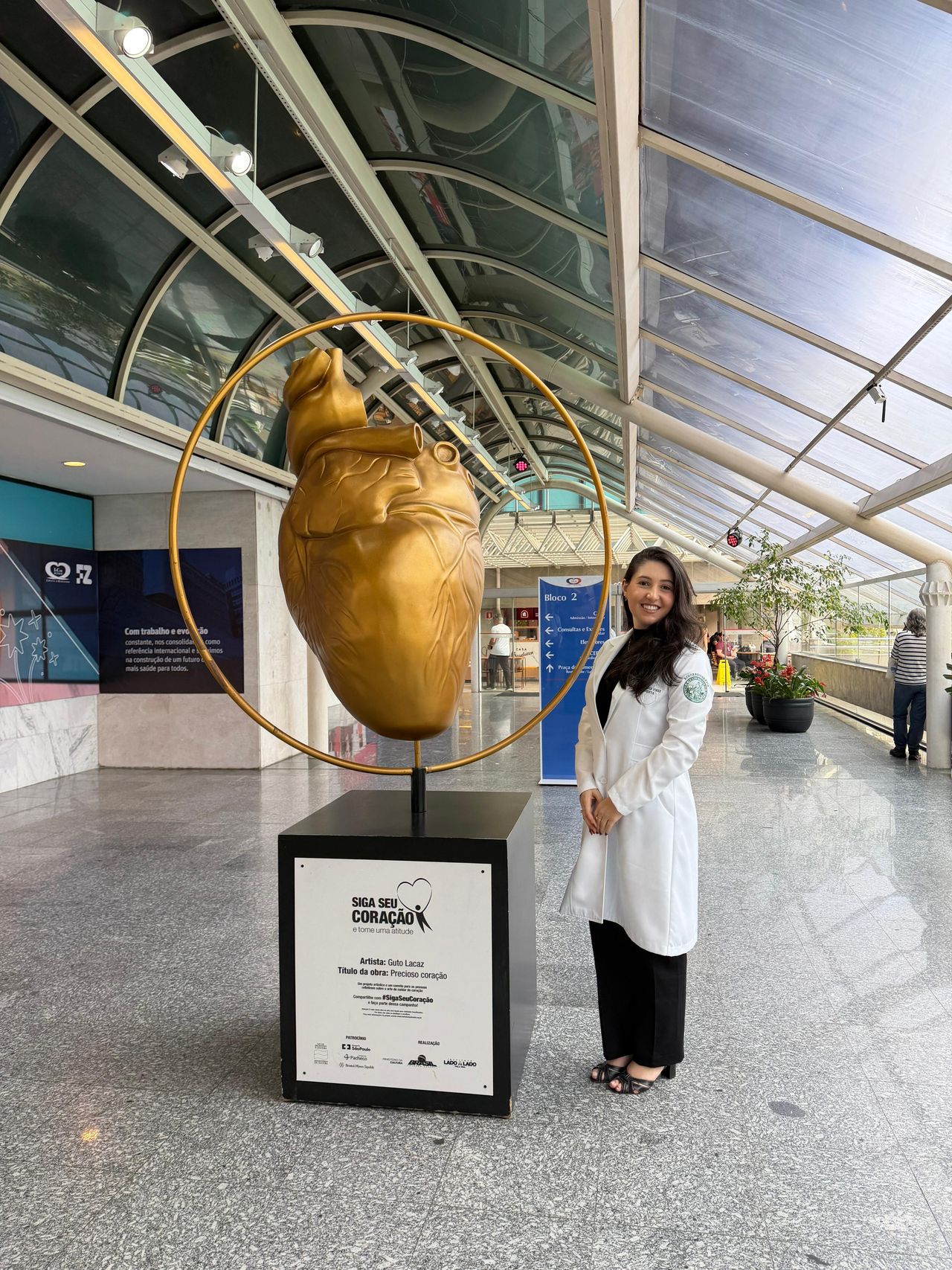 Julia  Assis Pires-1