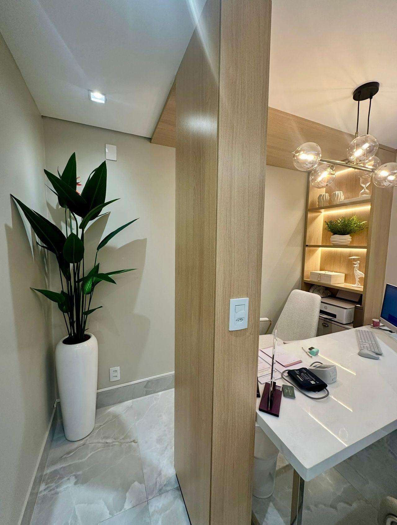 Gabriela Riva Van Lieshout-0