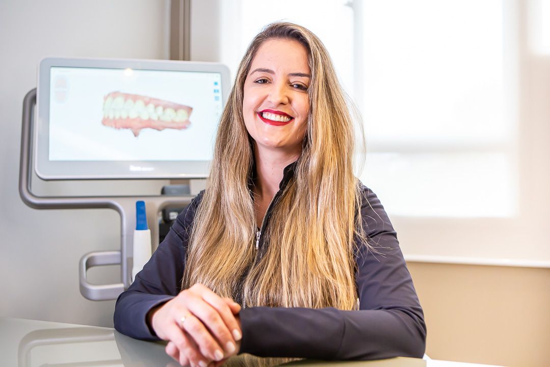 Hellen Kareninny Coimbra Ulhoa-10