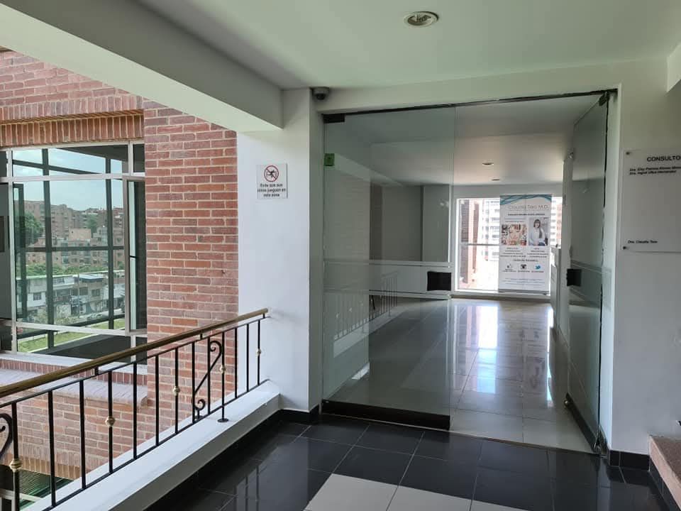 Vivian Charris Roldan-0