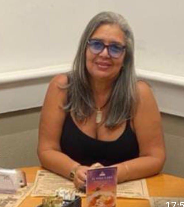 Marcia Meirelles Ferreira-5