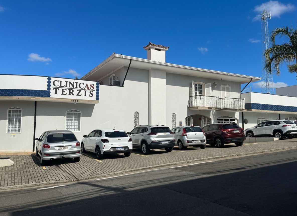 Ana Cláudia Lemos Gomes Sandrin-2